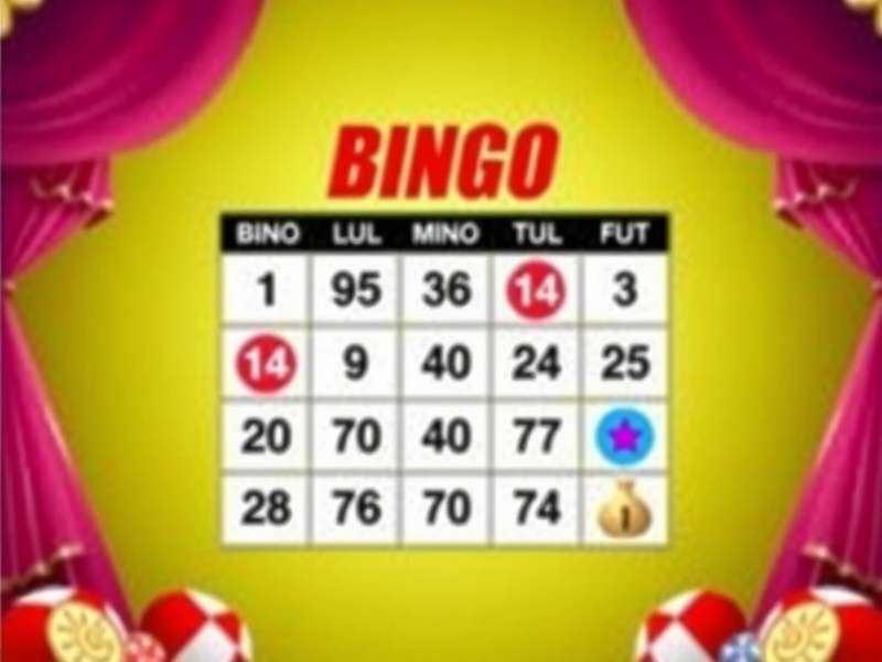 Online bingo game interface with cards and numbers